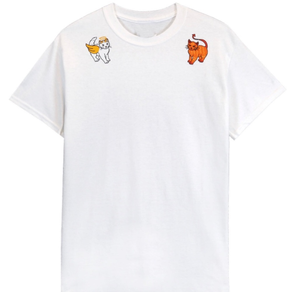 Emma Chamberlian T-Shirt